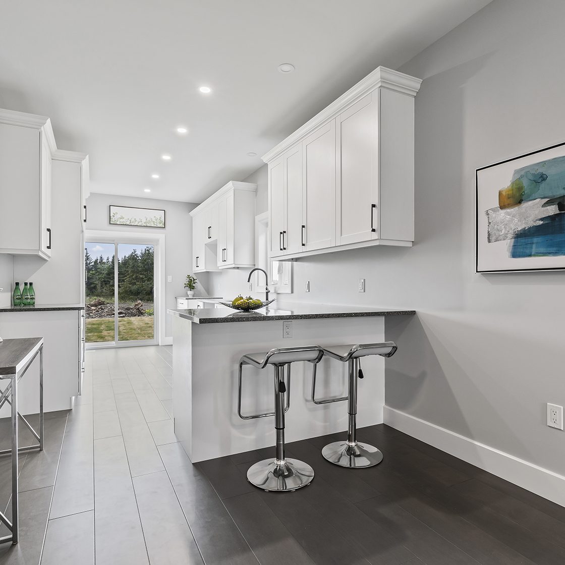 all white kitchen